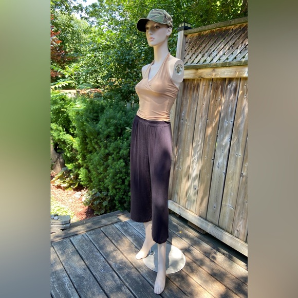🐦‍⬛4/$20🐦‍⬛ Faded Black Baggy Boho 3/4 Length Pants - Picture 8 of 9